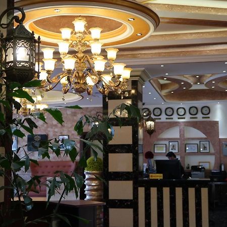 Boulevard Palace Hotel Monrovia Exterior foto