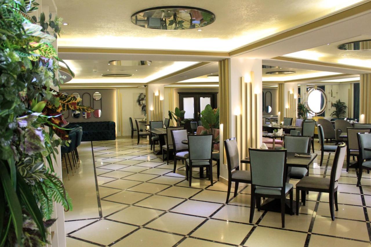 Boulevard Palace Hotel Monrovia Exterior foto